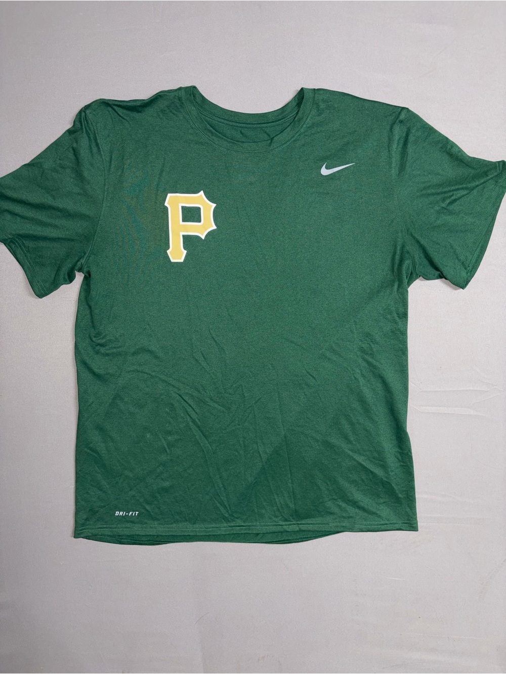 Nike Dri-FIT Green Short-Sleeve Men's Shirt with Yellow 'P' Logo OPEN TO OFFERS